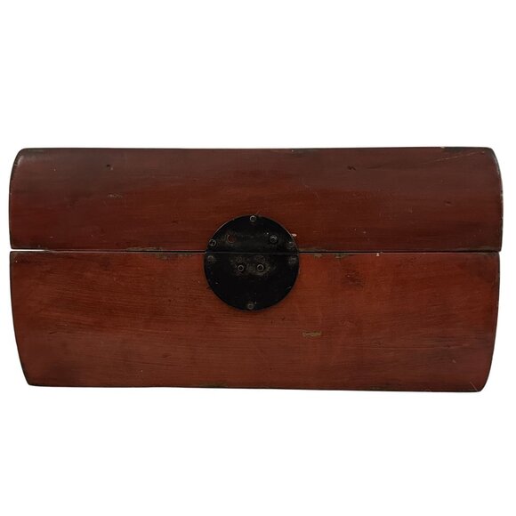 Pottery Barn Trinket Storage Box Antiqued Lacquered Red Wood with Damaged Lock - Picture 1 of 8
